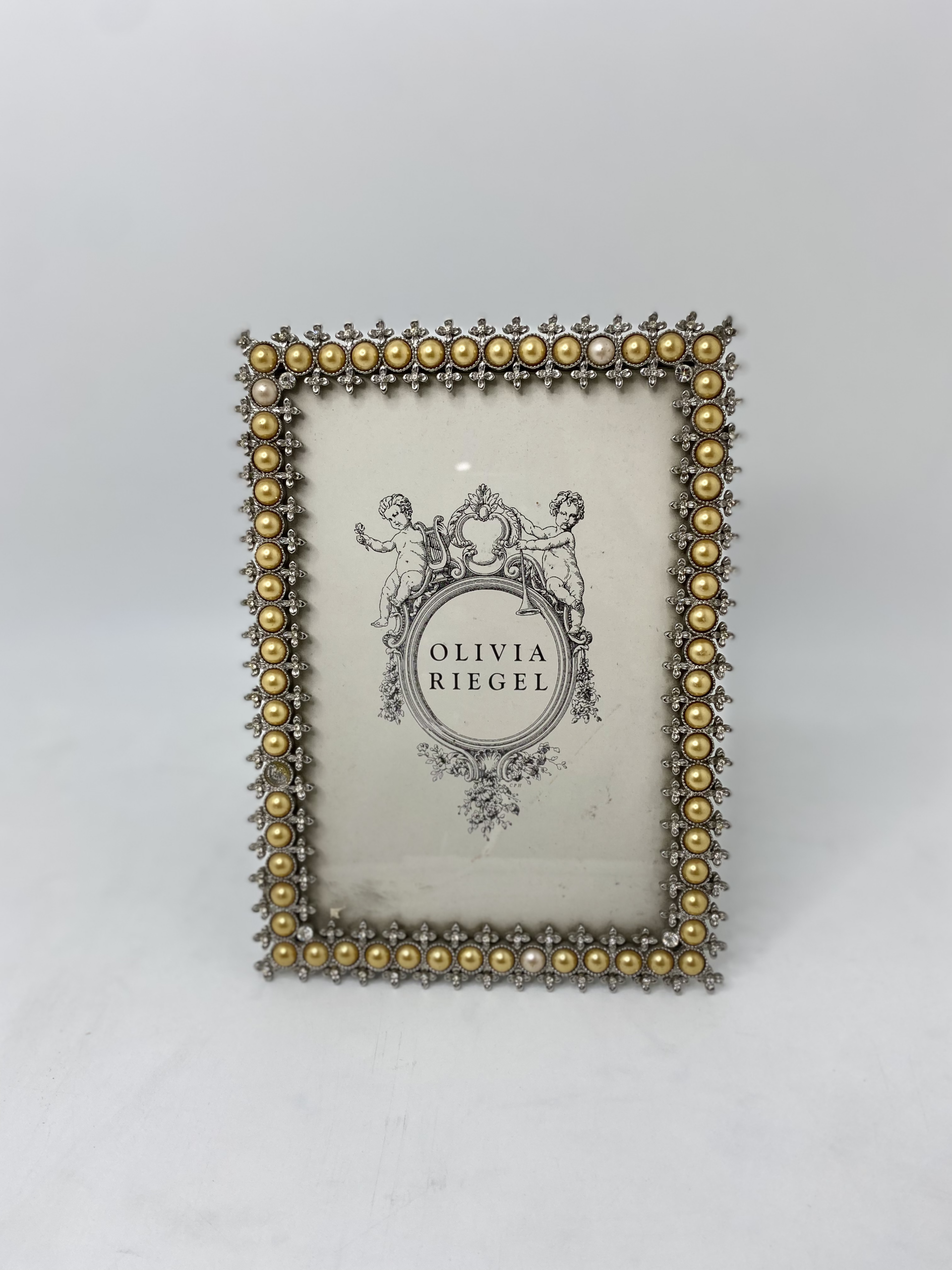 Kensington Frame 5 x7 Olivia Reigel